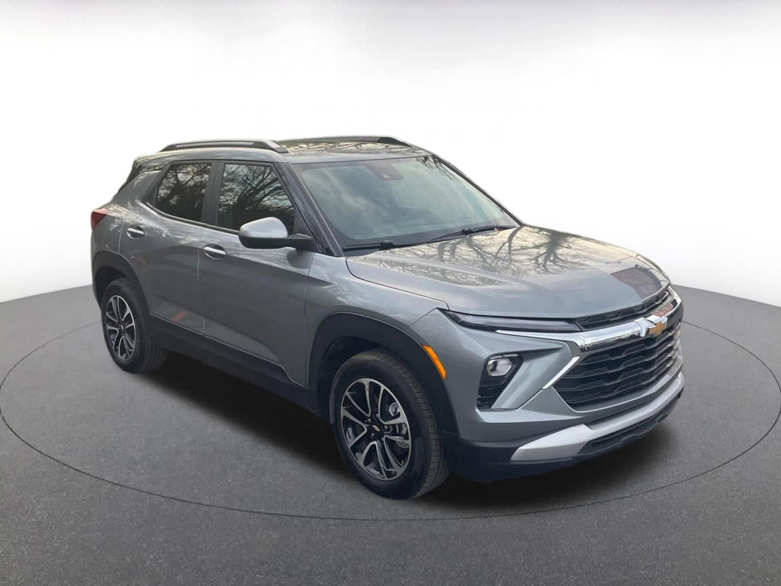 Thumbnail: 2025 Chevrolet TrailBlazer - 1