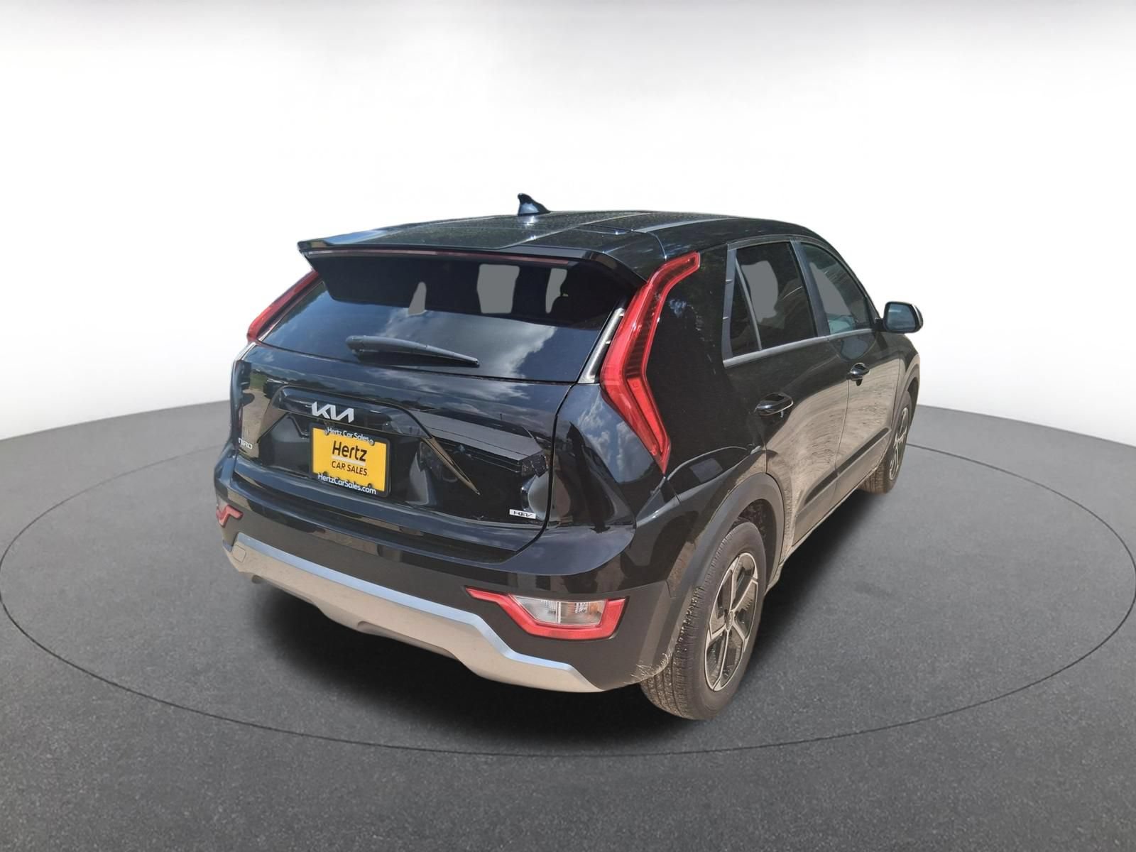 Thumbnail: 2026 Kia Niro - 17