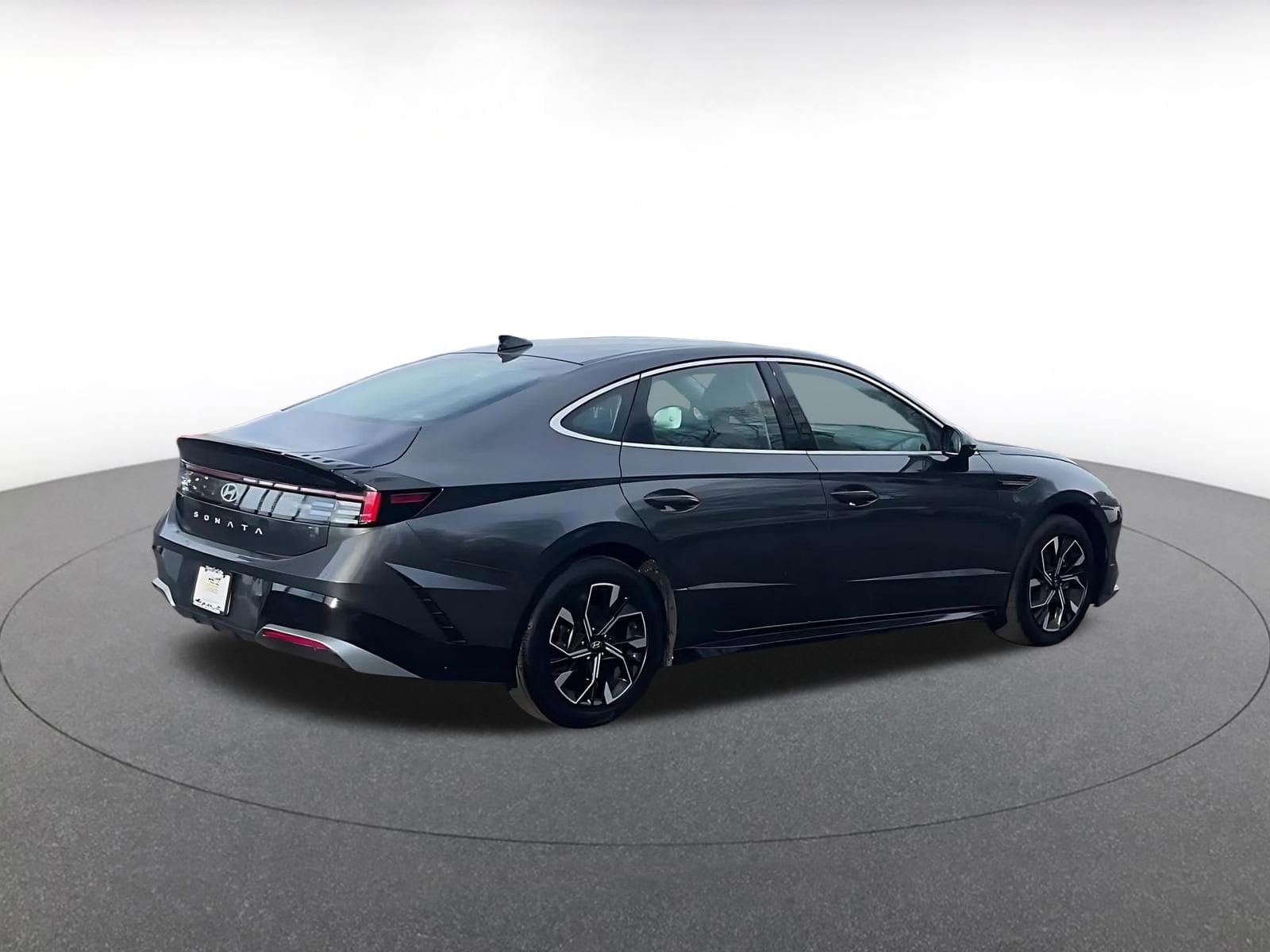 Thumbnail: 2025 Hyundai Sonata - 15