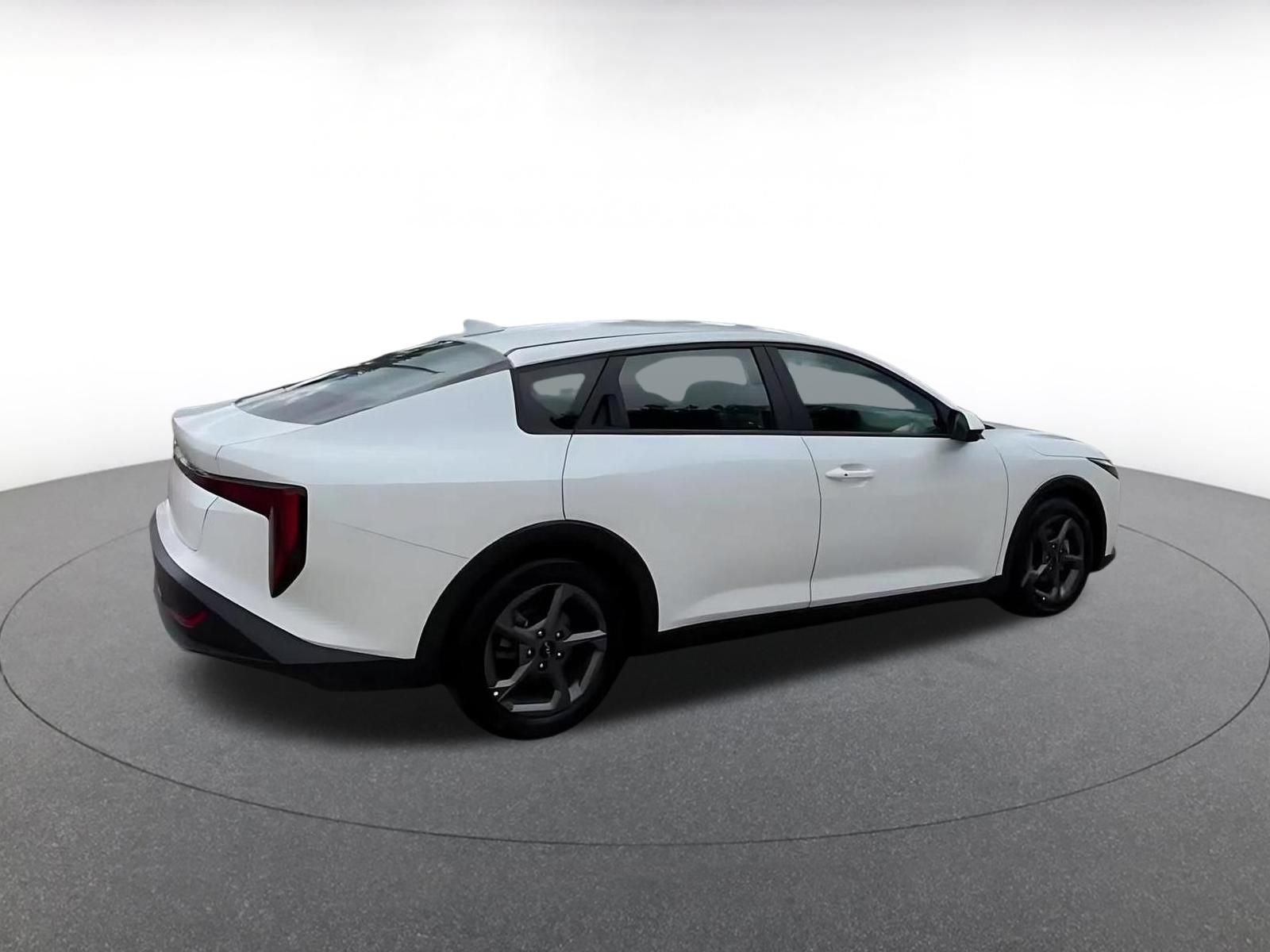 Thumbnail: 2025 Kia K4 - 15