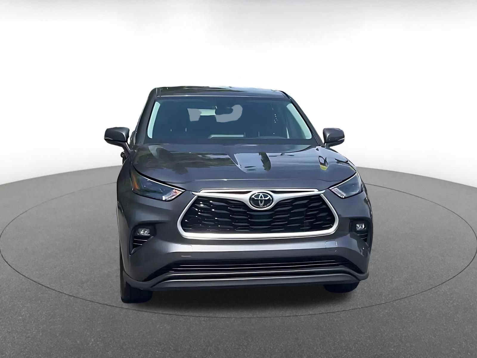 Thumbnail: 2025 Toyota Highlander - 4