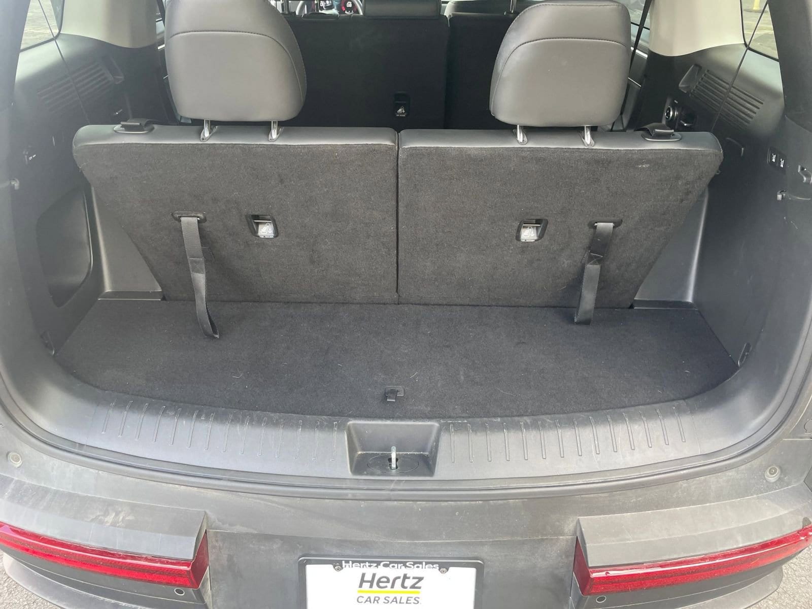 Thumbnail: 2025 Hyundai Santa Fe - 27