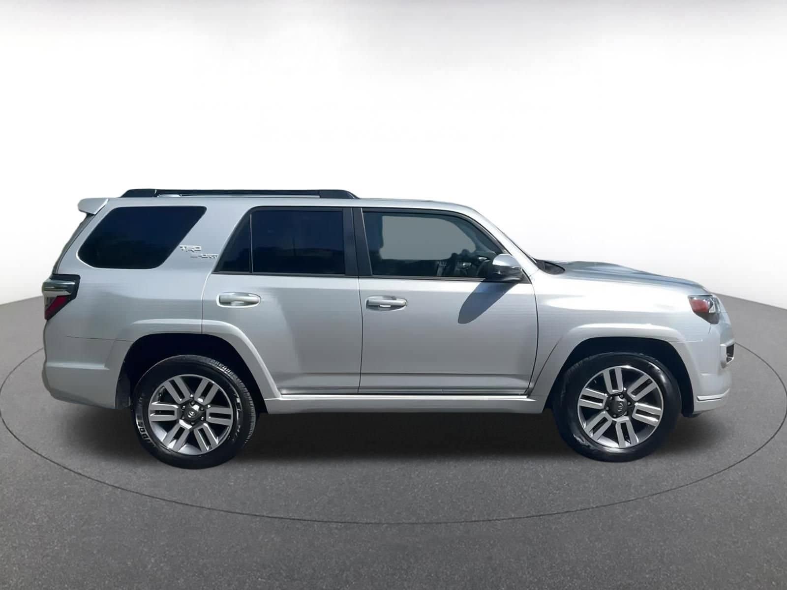 Thumbnail: 2024 Toyota 4Runner - 16