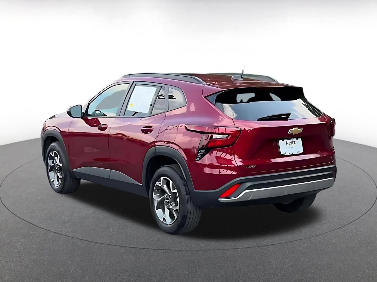 Thumbnail: 2025 Chevrolet Trax - 11