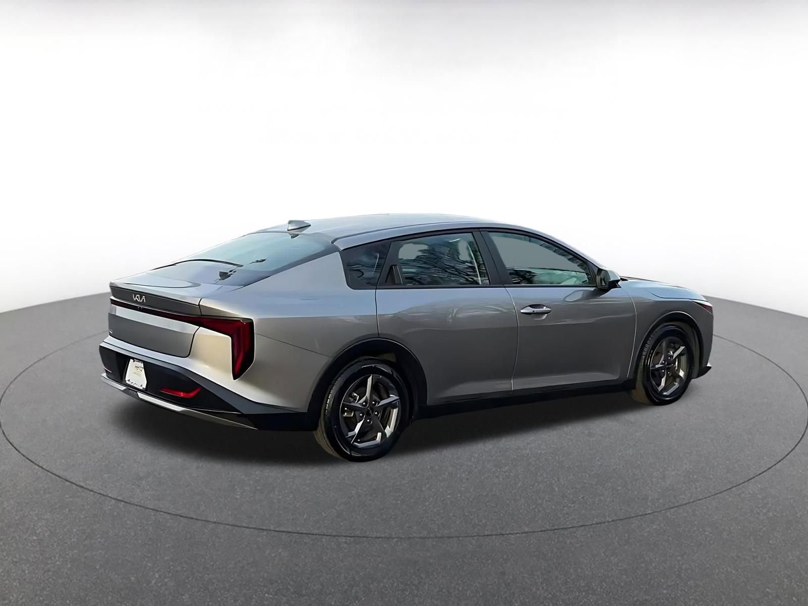 Thumbnail: 2025 Kia K4 - 14