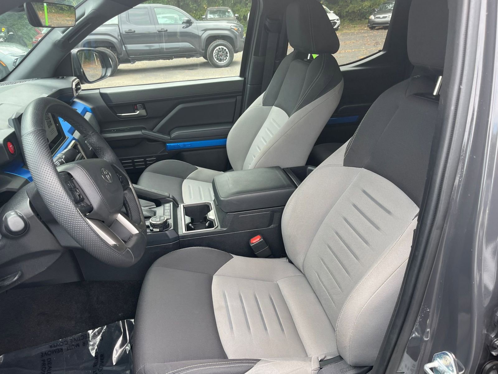 Thumbnail: 2025 Toyota Tacoma - 32