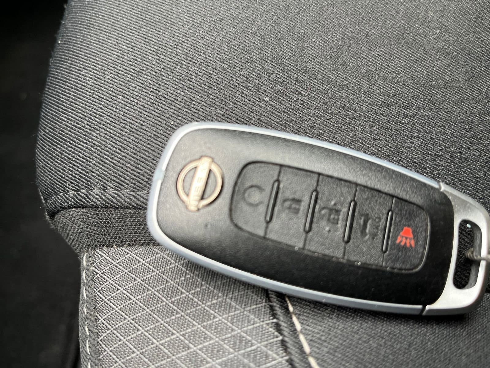 Thumbnail: 2025 Nissan Pathfinder - 25