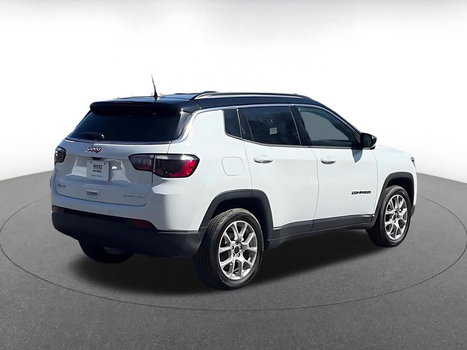 Thumbnail: 2025 Jeep Compass - 14