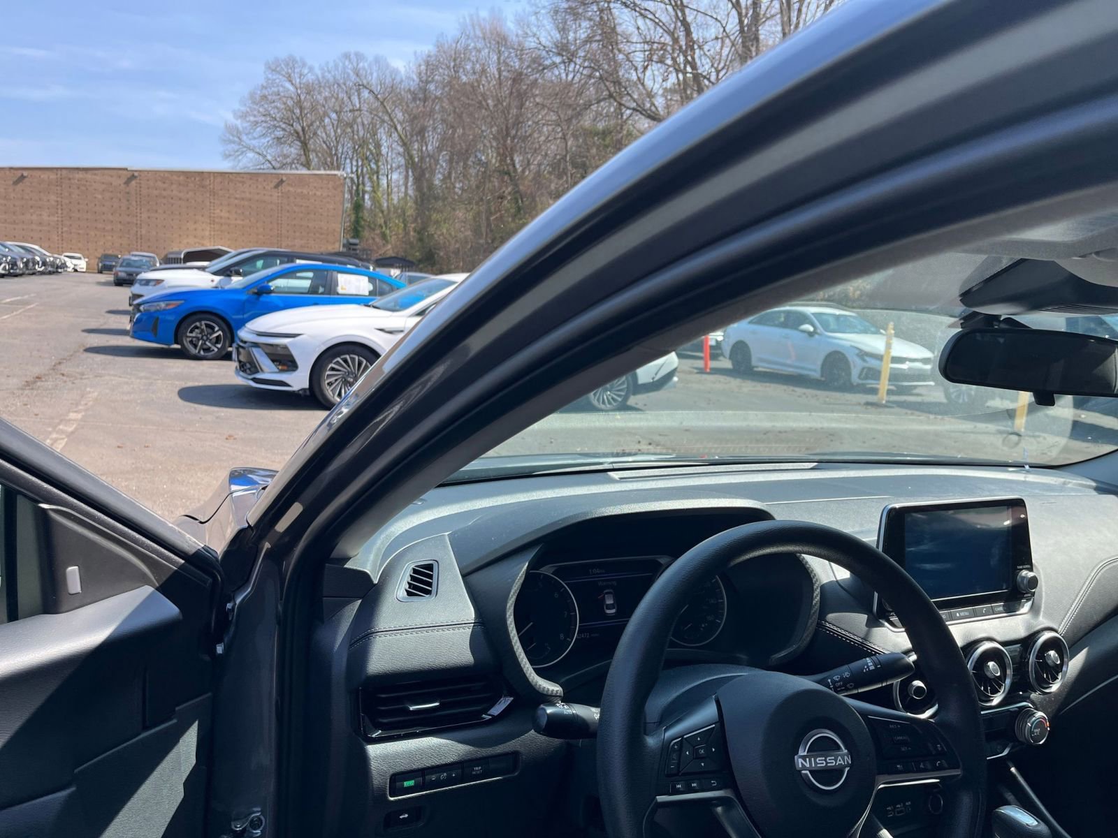 Thumbnail: 2024 Nissan Sentra - 32