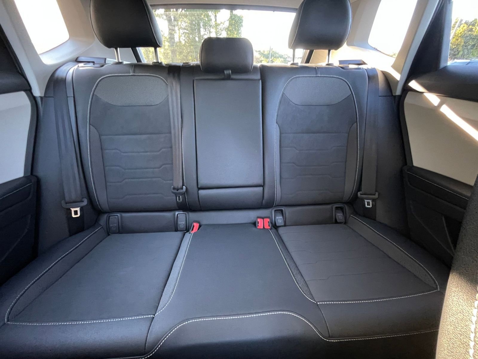 Thumbnail: 2025 Volkswagen Taos - 34