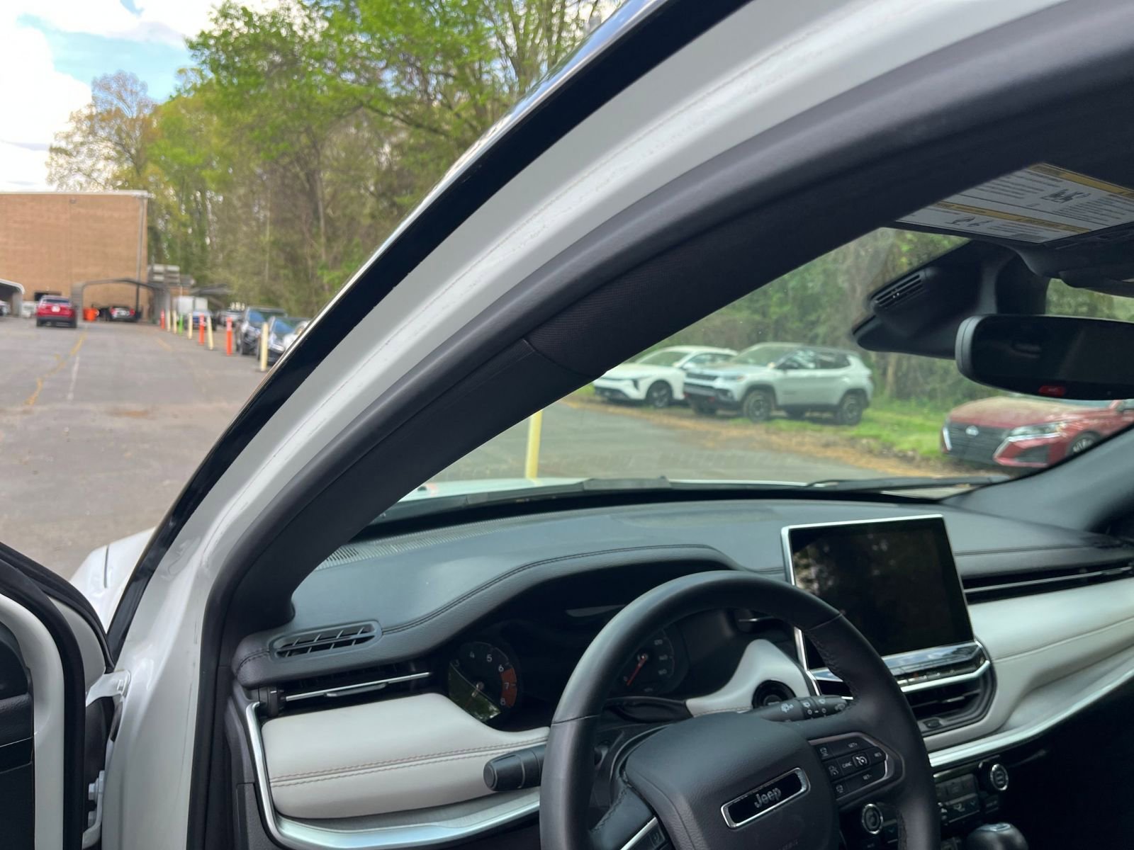 Thumbnail: 2025 Jeep Compass - 35