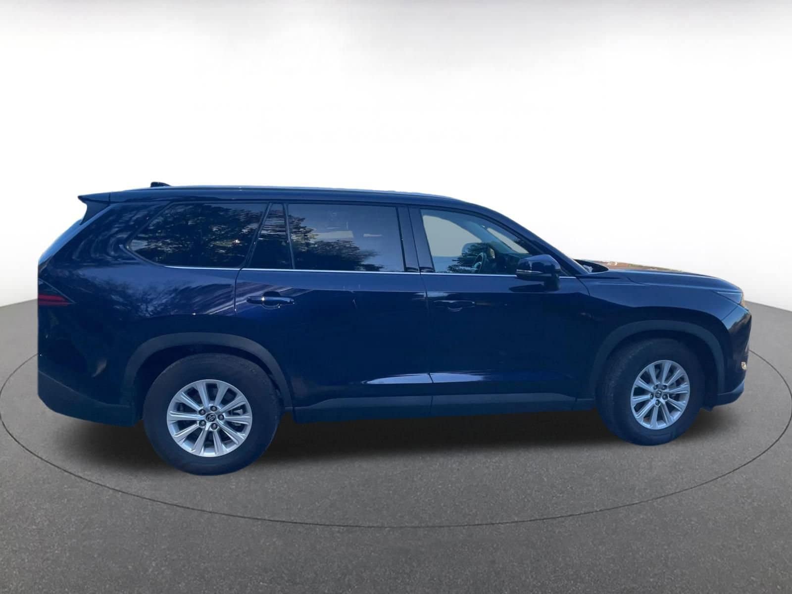 Thumbnail: 2025 Toyota Grand Highlander - 17