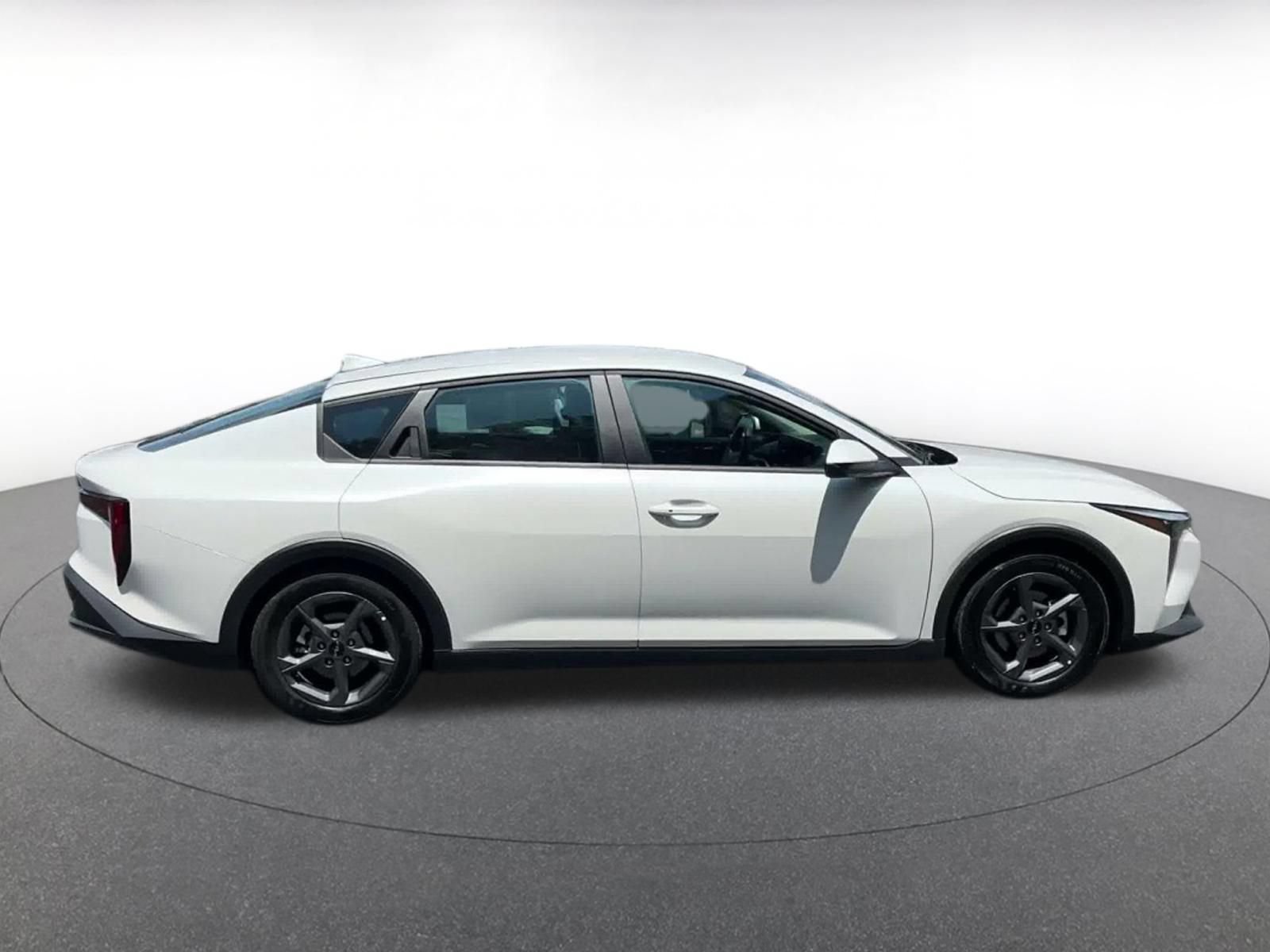 Thumbnail: 2026 Kia K4 - 16