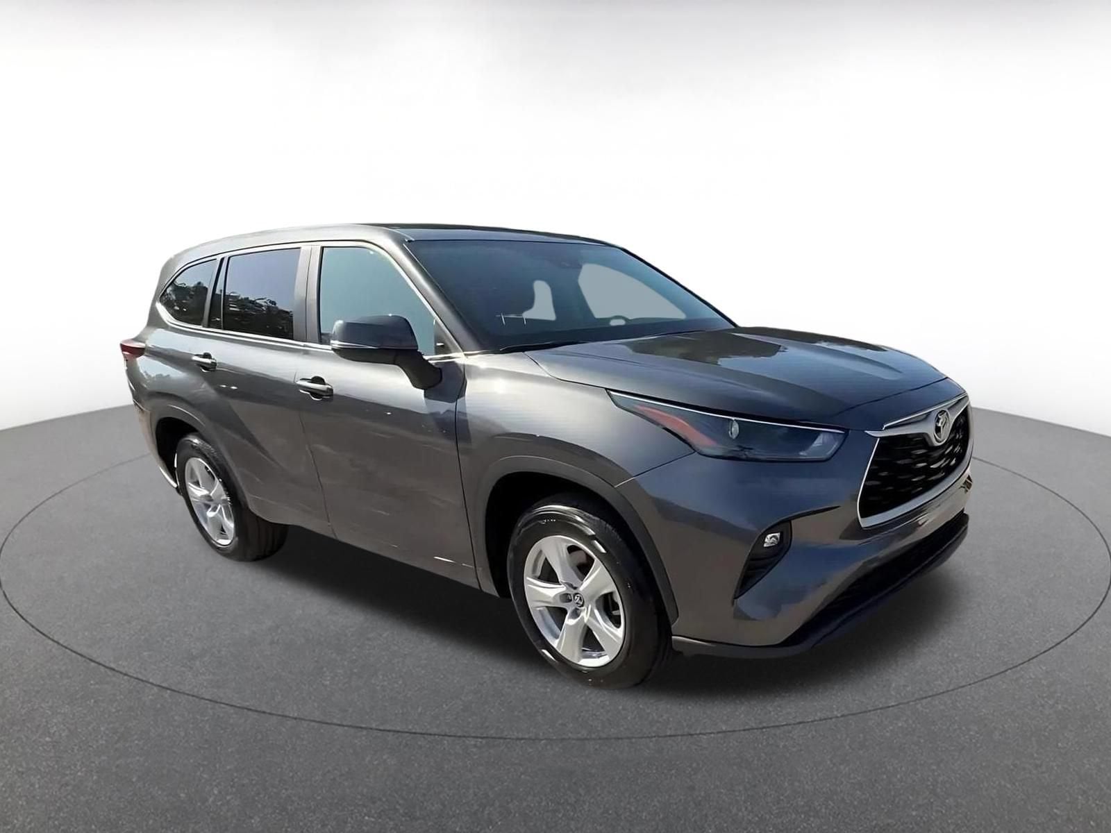 Thumbnail: 2025 Toyota Highlander - 2