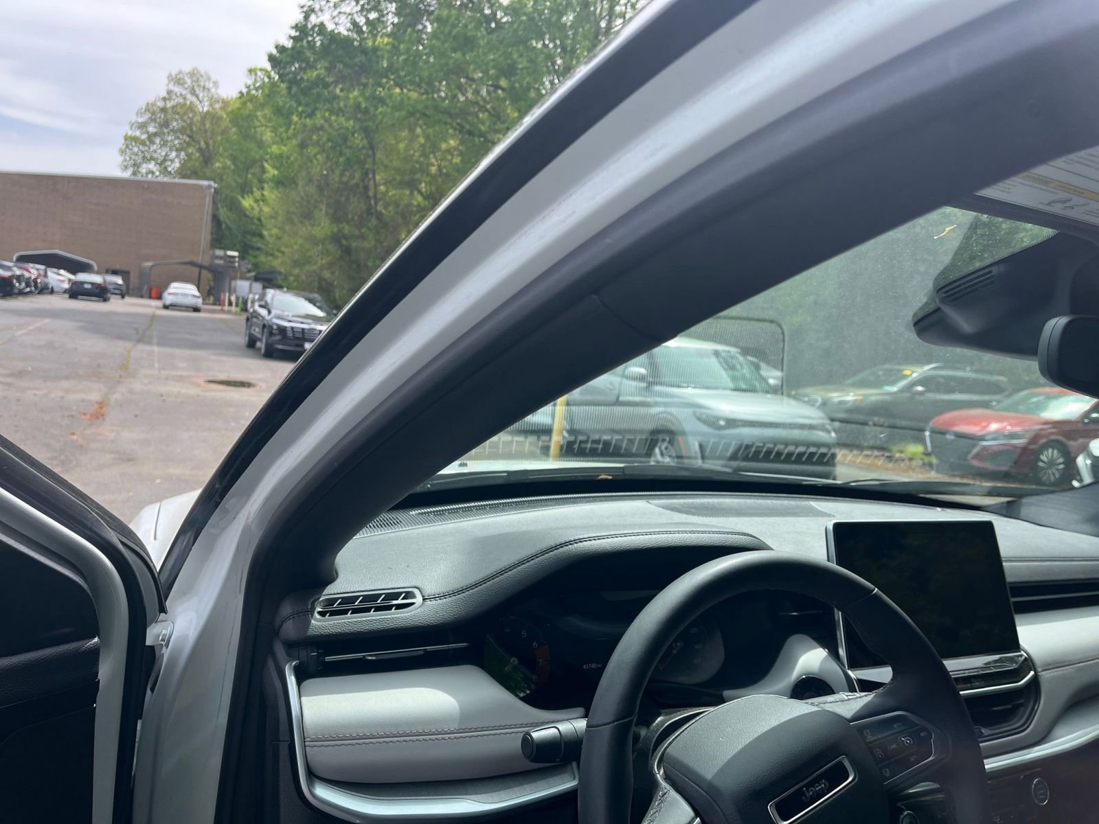 Thumbnail: 2025 Jeep Compass - 35