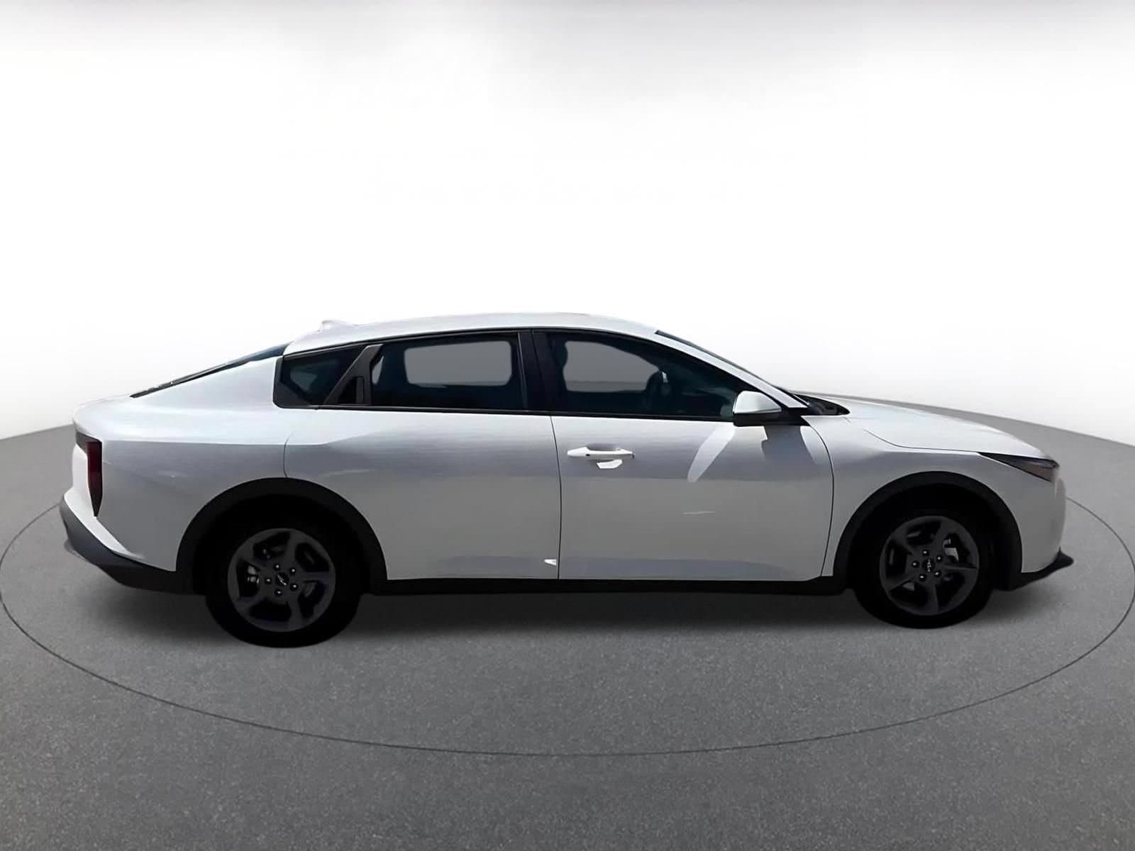 Thumbnail: 2025 Kia K4 - 16