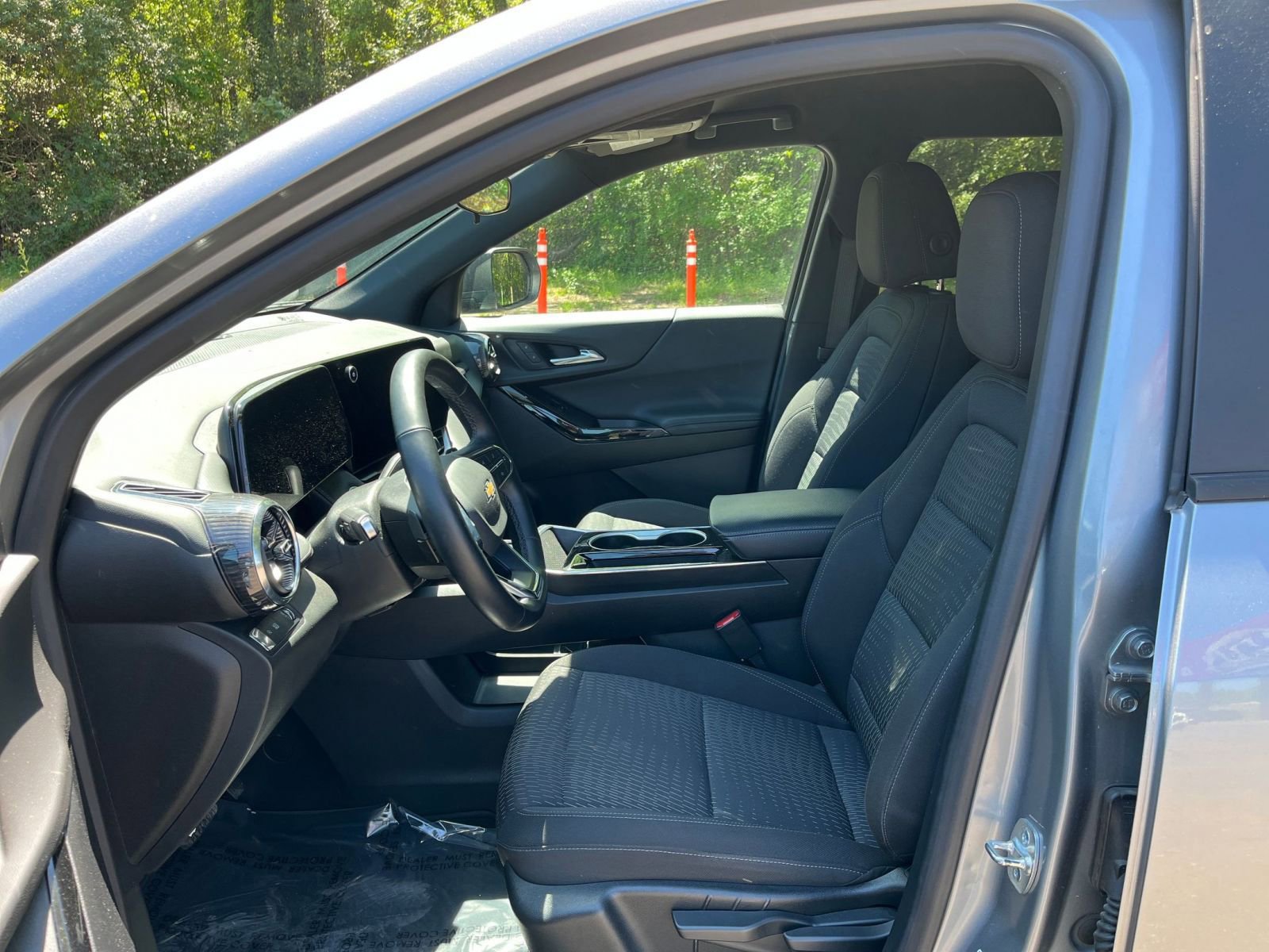 Thumbnail: 2025 Chevrolet Equinox - 27