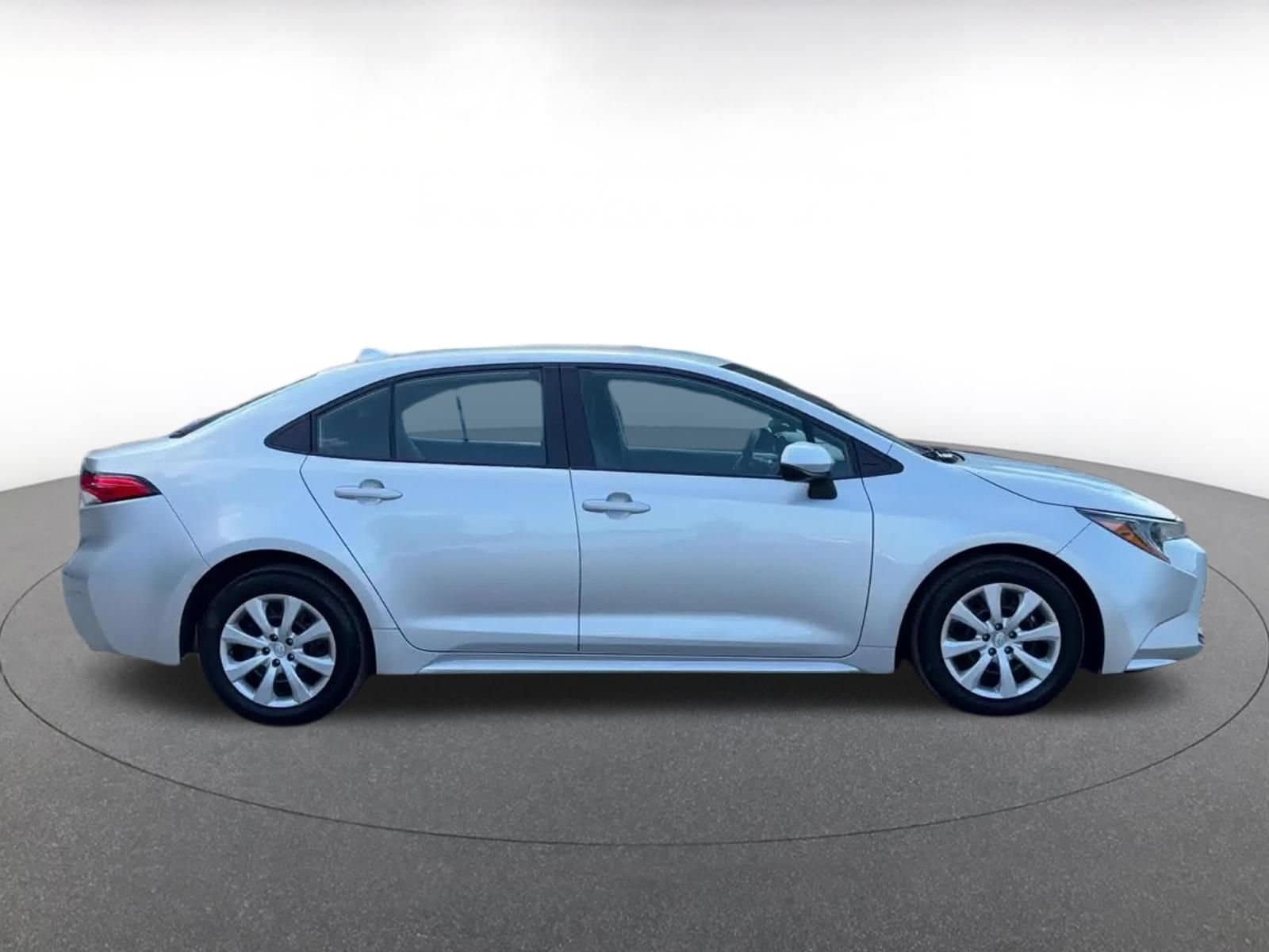 Thumbnail: 2025 Toyota Corolla - 16