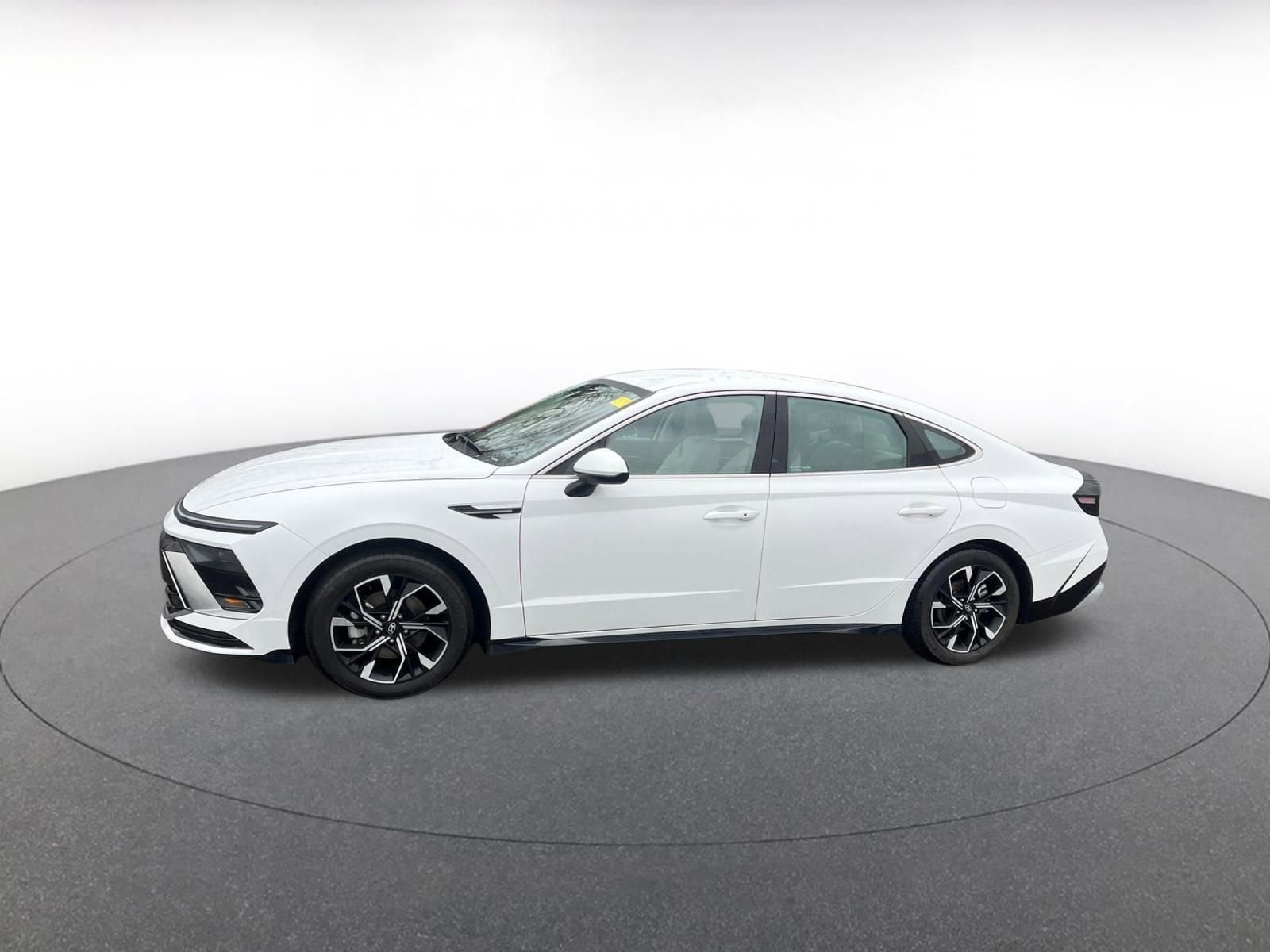 Thumbnail: 2025 Hyundai Sonata - 8