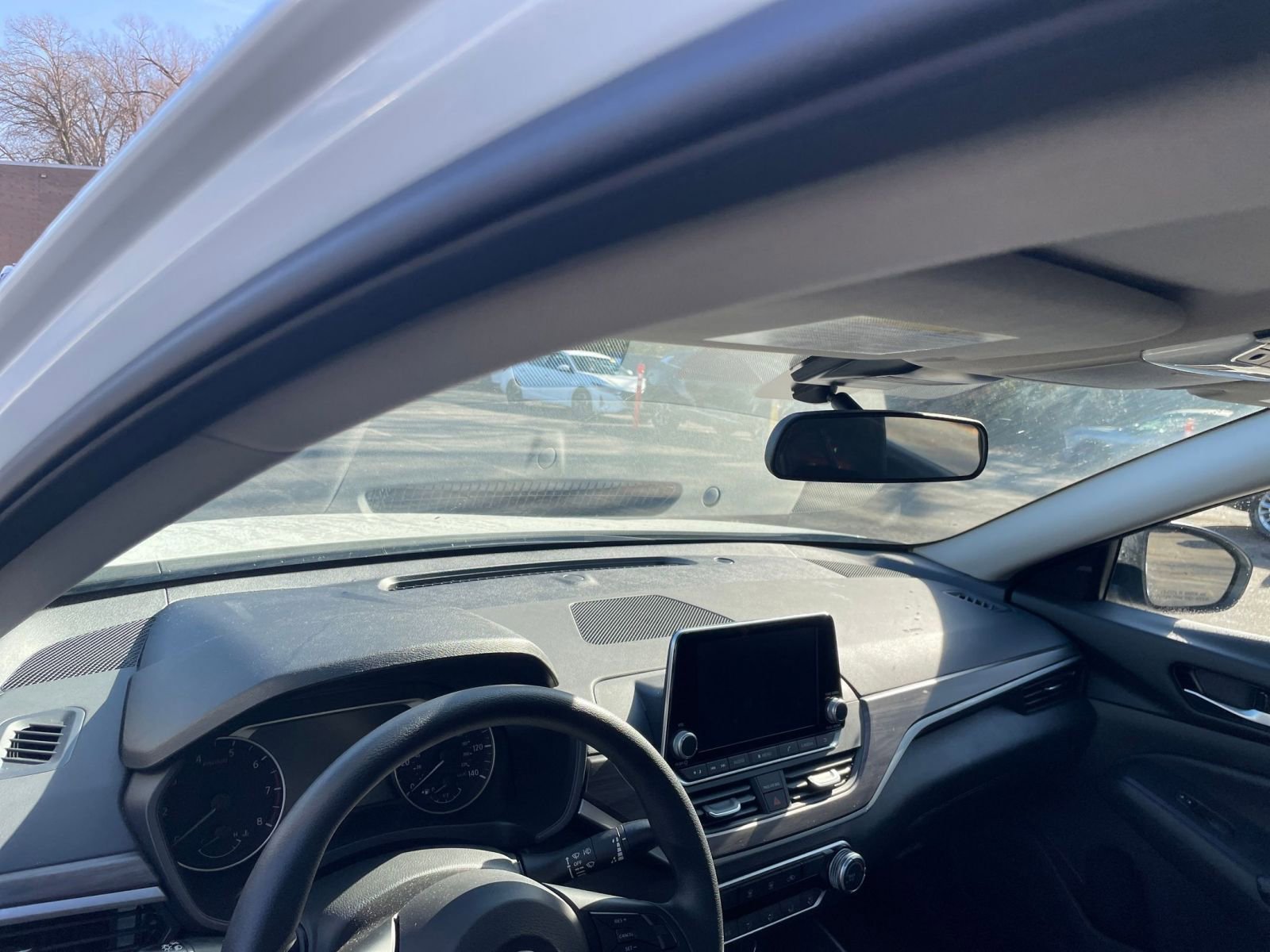 Thumbnail: 2025 Nissan Altima - 32