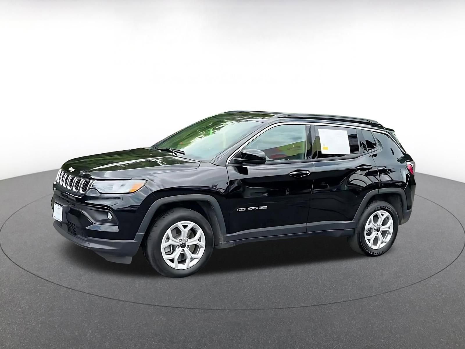 Thumbnail: 2025 Jeep Compass - 8