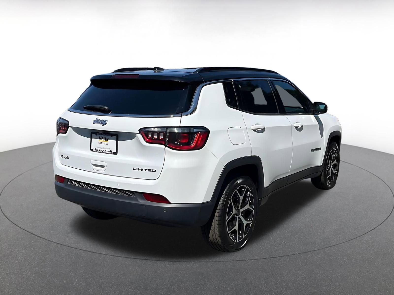 Thumbnail: 2025 Jeep Compass - 14