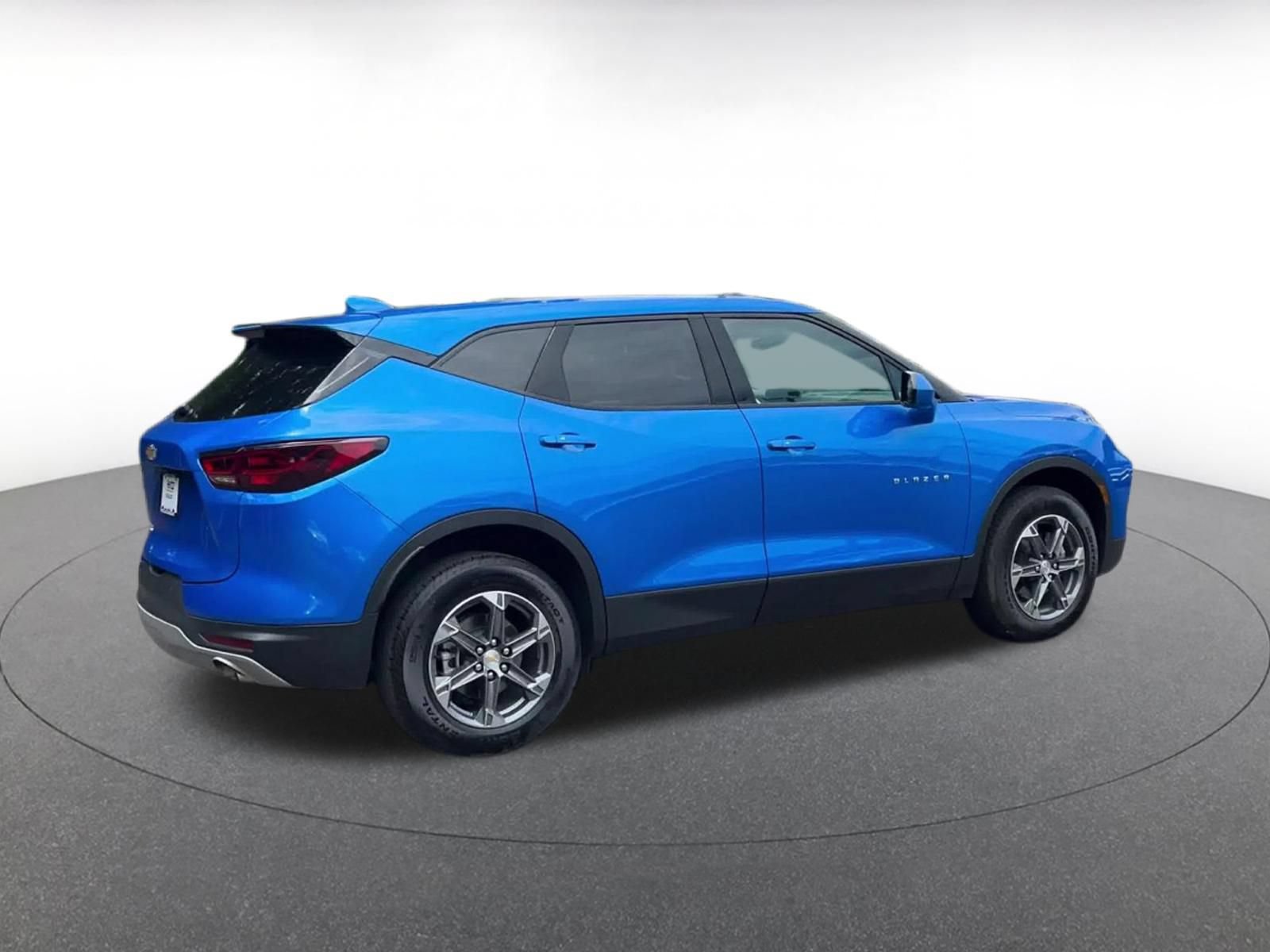 Thumbnail: 2025 Chevrolet Blazer - 12