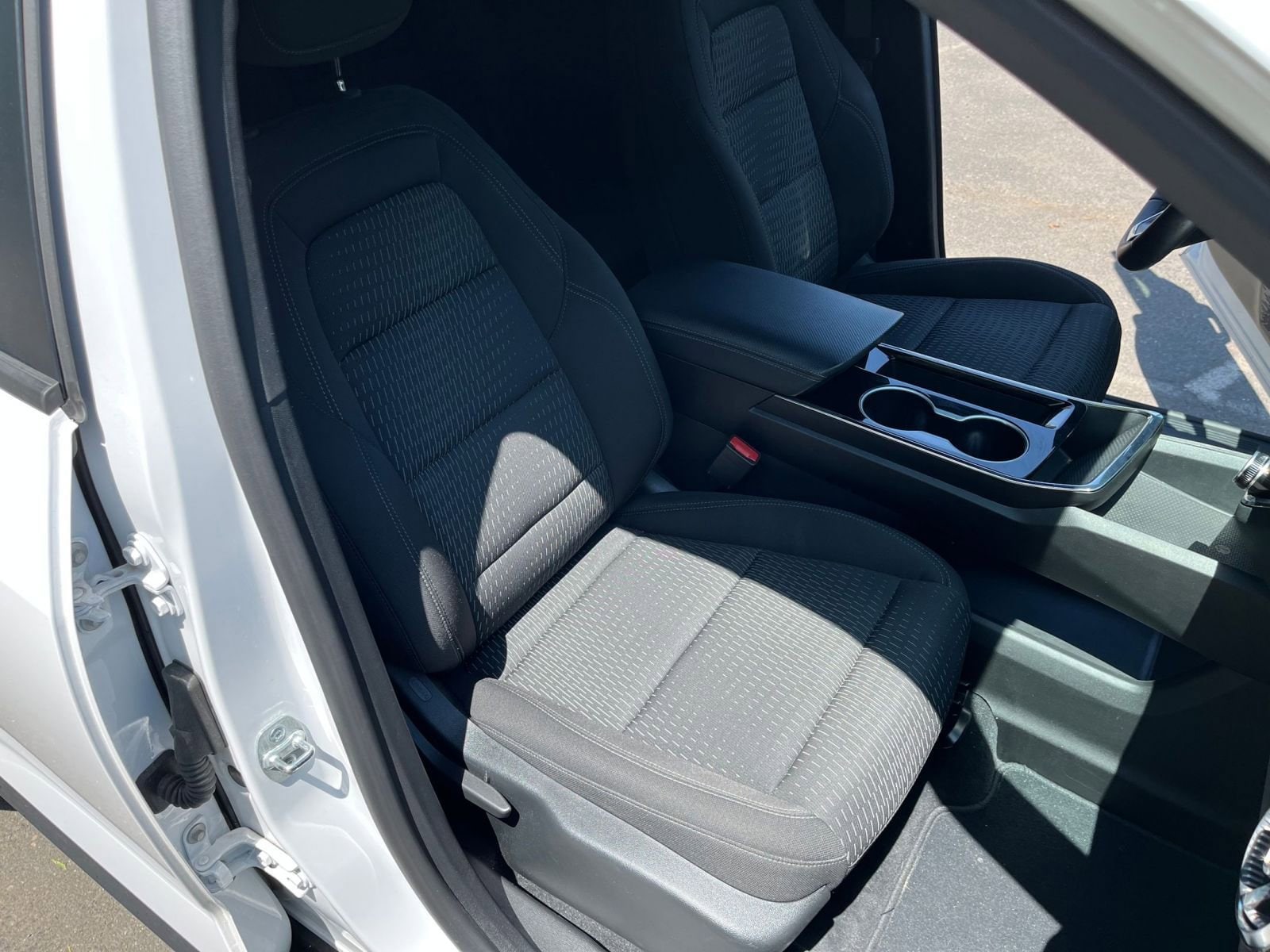 Thumbnail: 2025 Chevrolet Equinox - 34