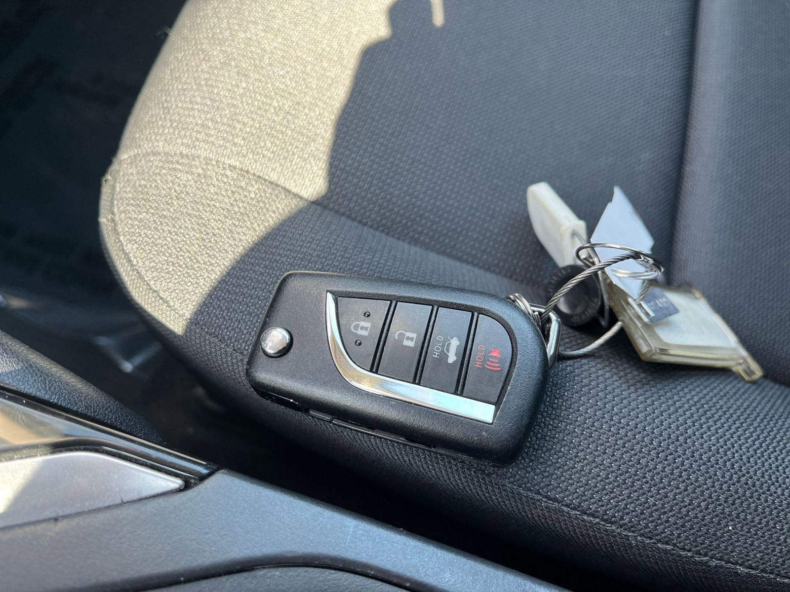 Thumbnail: 2025 Toyota Corolla - 21