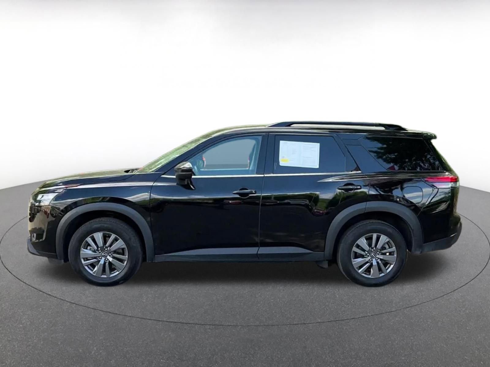 Thumbnail: 2025 Nissan Pathfinder - 9