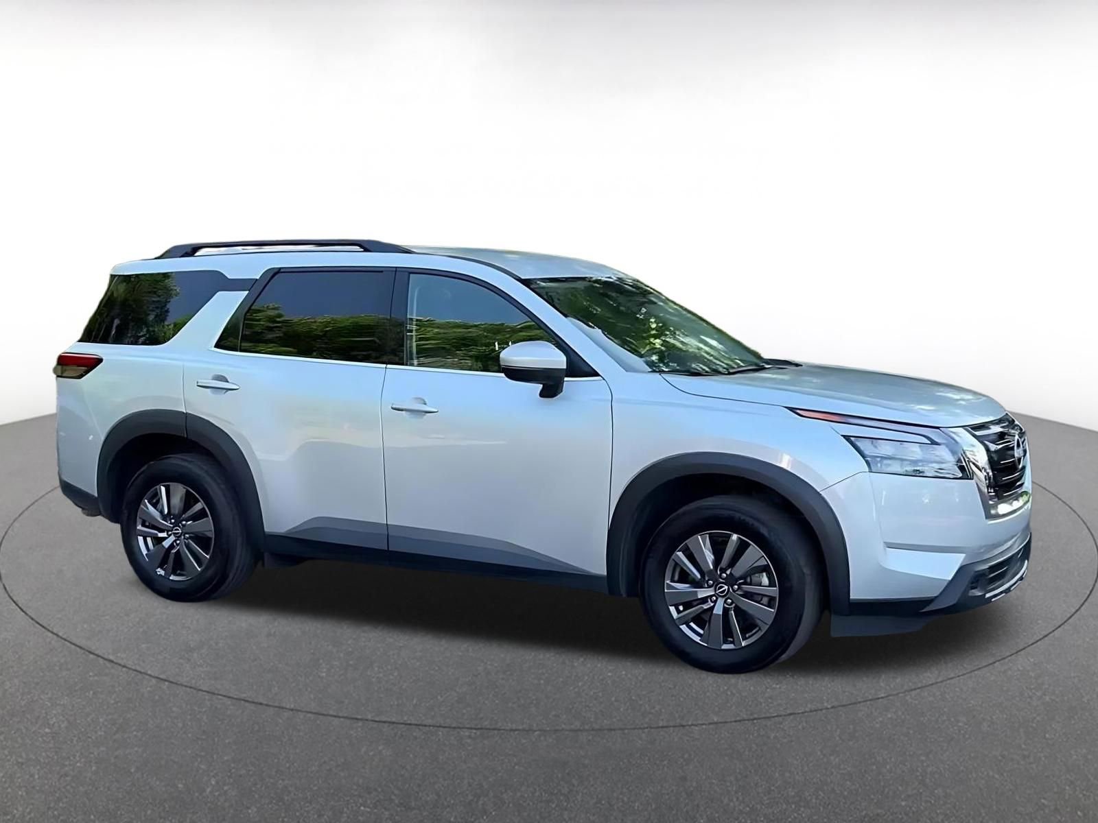 Thumbnail: 2025 Nissan Pathfinder - 16