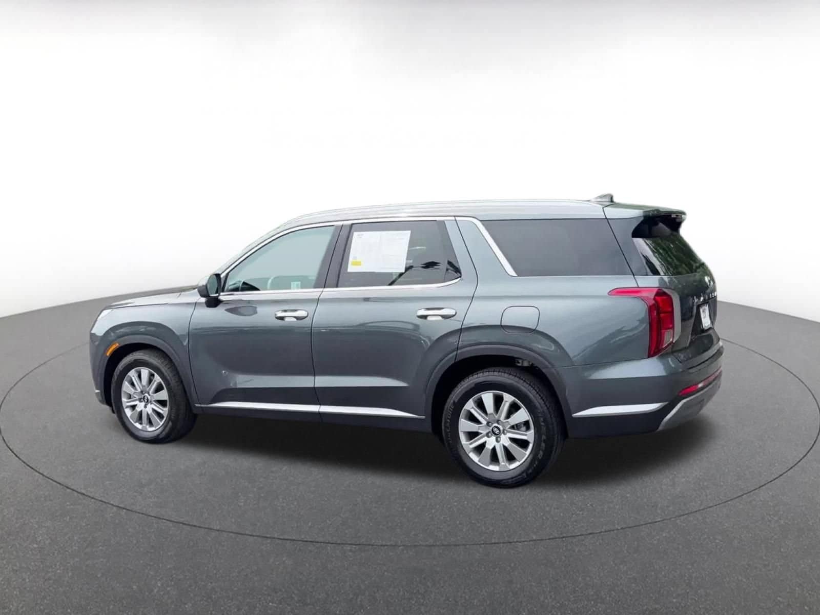 Thumbnail: 2025 Hyundai Palisade - 10
