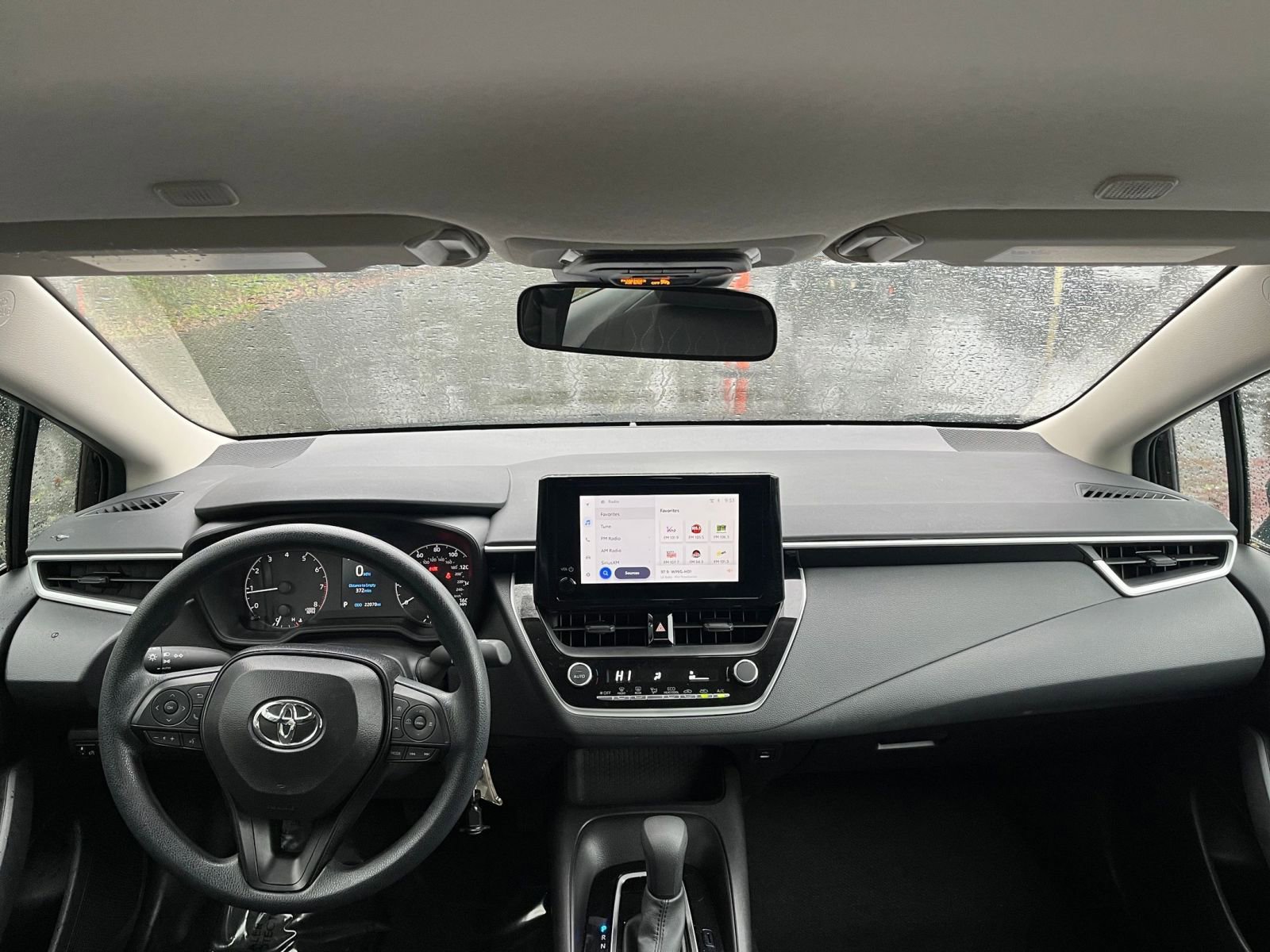 Thumbnail: 2025 Toyota Corolla - 31