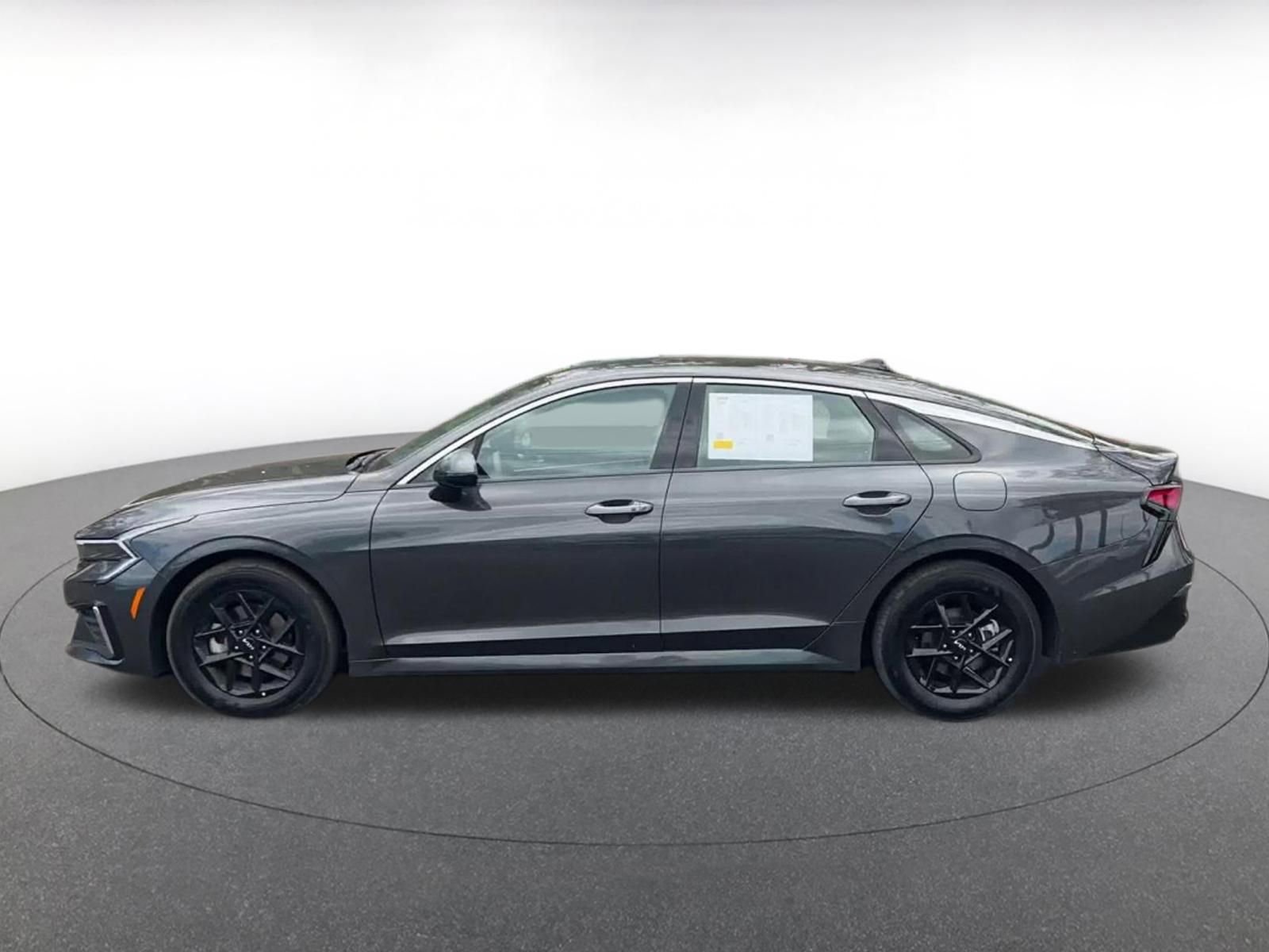 Thumbnail: 2025 Kia K5 - 9