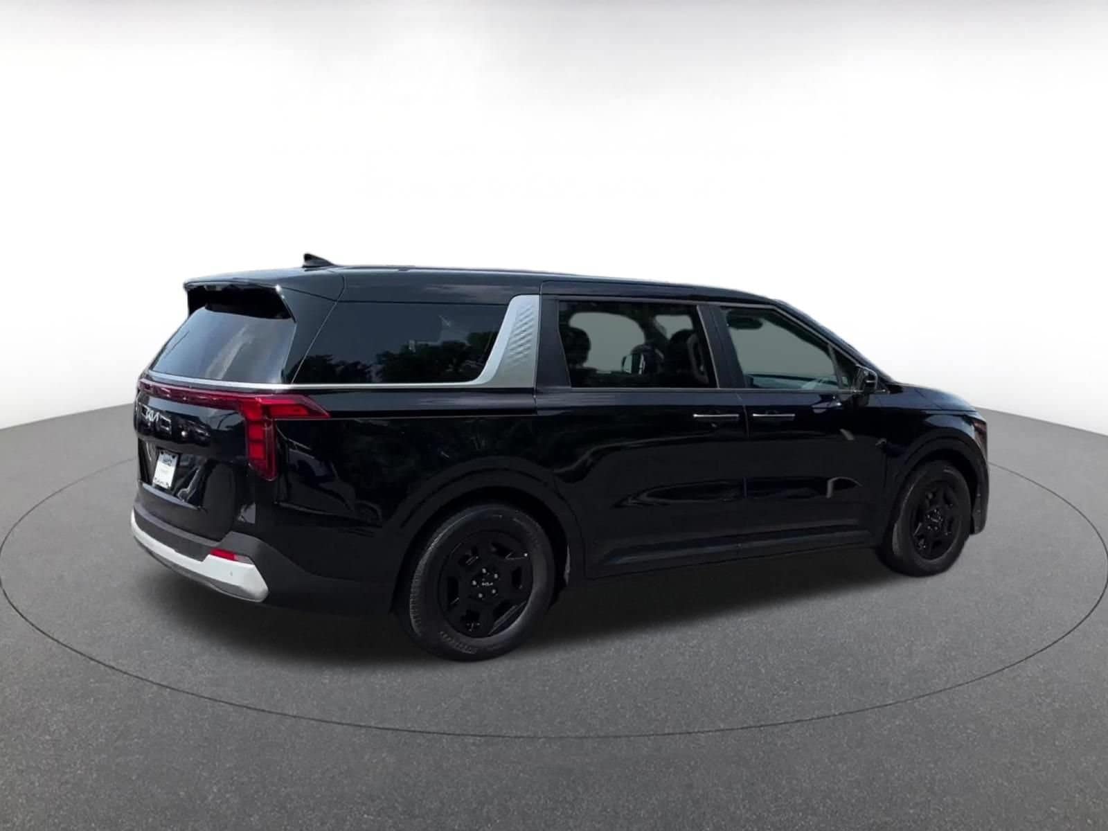 Thumbnail: 2026 Kia Carnival - 15