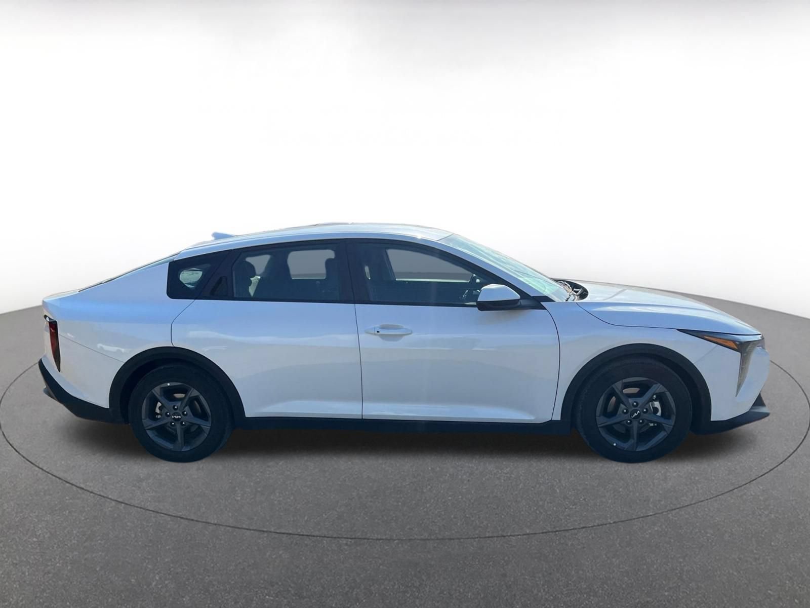 Thumbnail: 2026 Kia K4 - 17