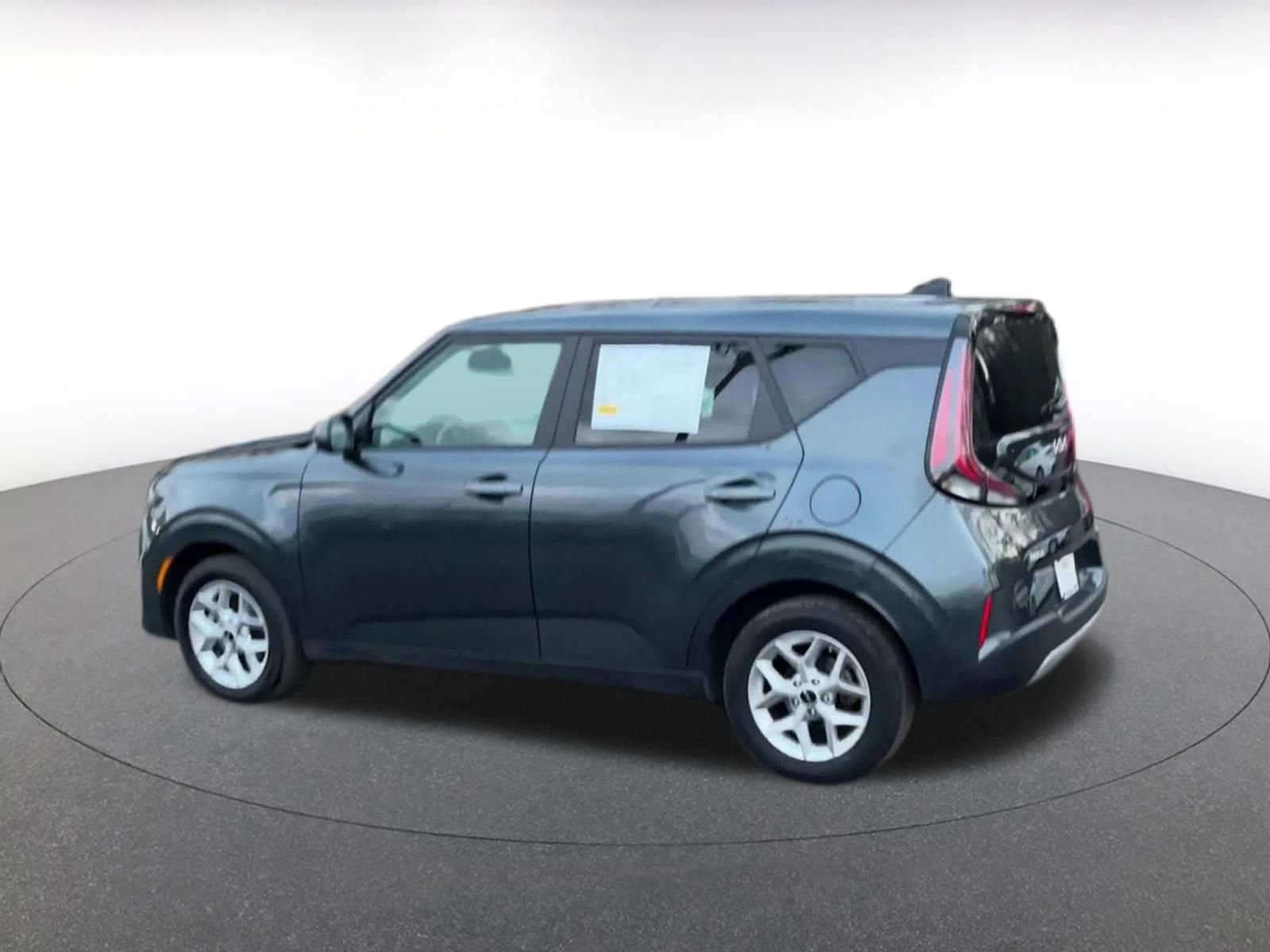 Thumbnail: 2025 Kia Soul - 10