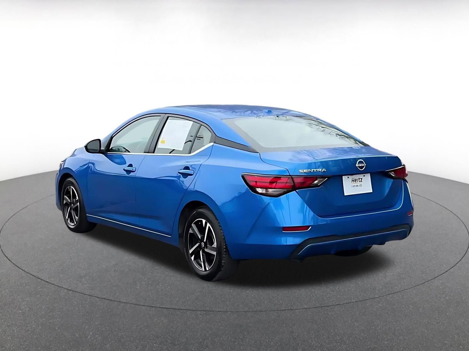 Thumbnail: 2025 Nissan Sentra - 11