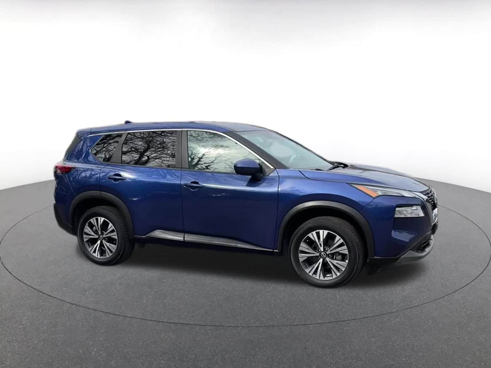 Thumbnail: 2023 Nissan Rogue - 2