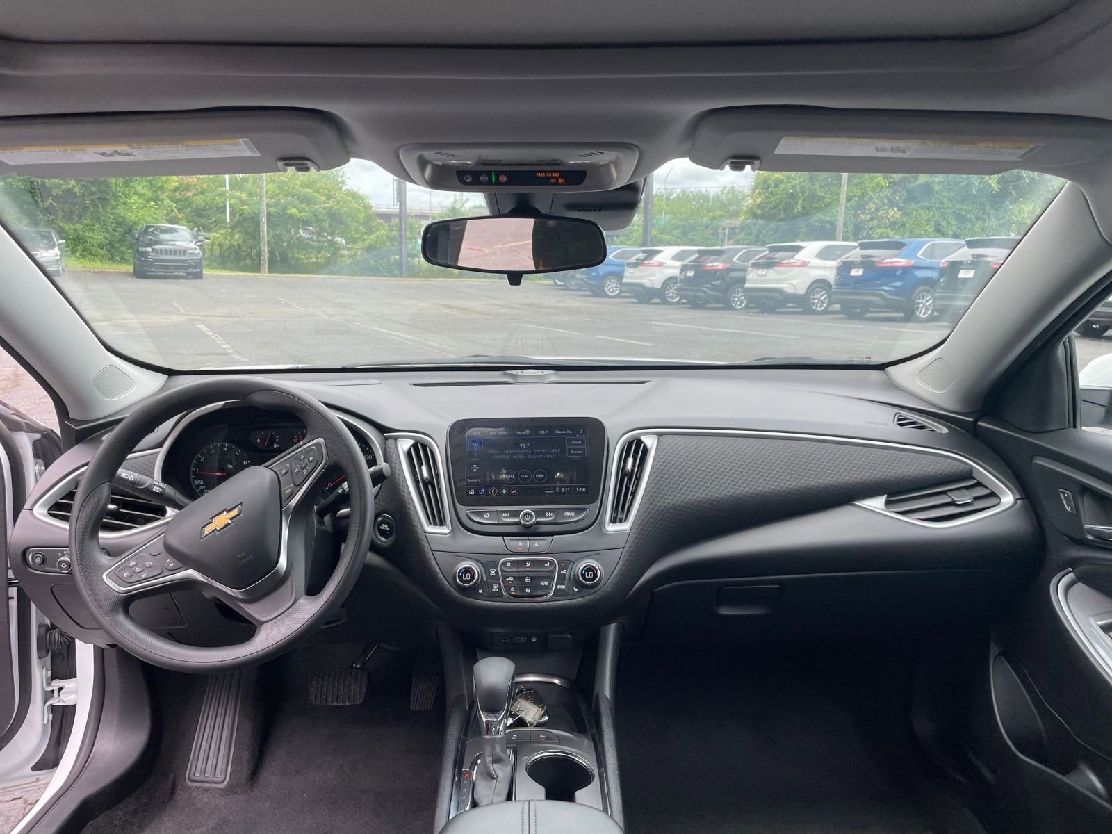 2024 Chevrolet Malibu LT 30