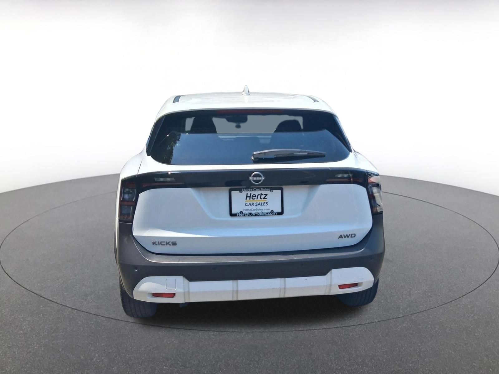 Thumbnail: 2025 Nissan Kicks - 14