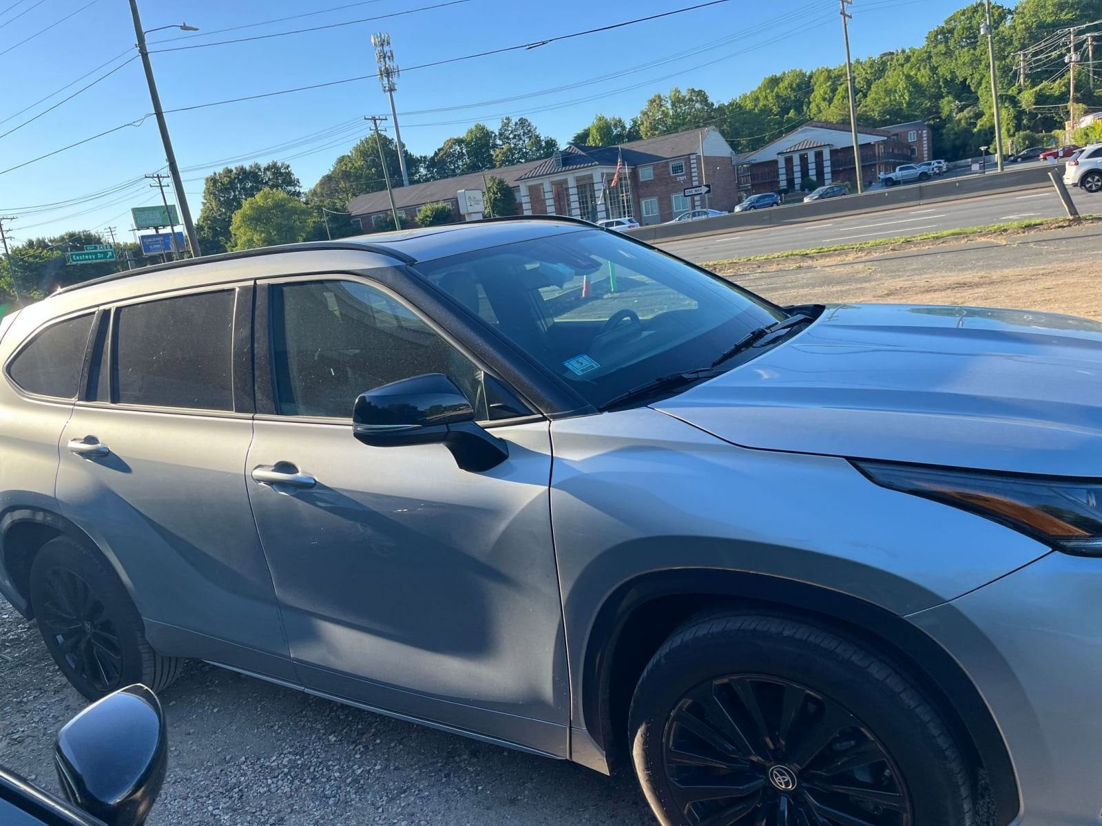 Thumbnail: 2025 Toyota Highlander - 2