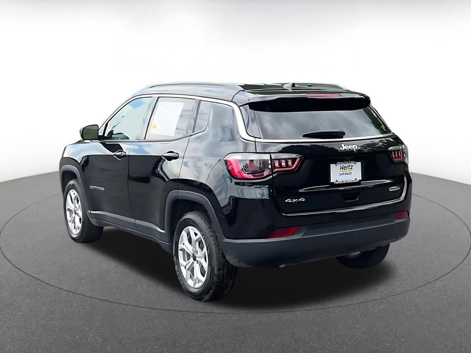Thumbnail: 2025 Jeep Compass - 11