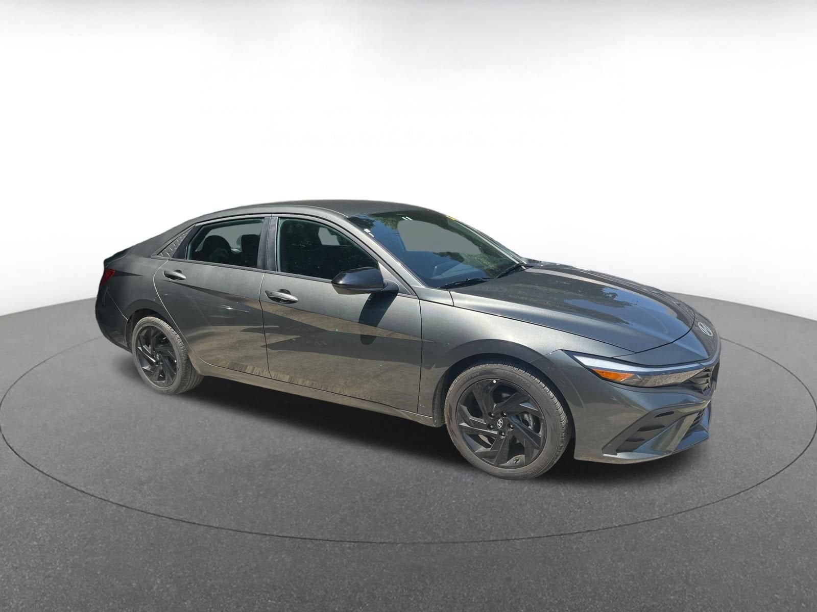 Thumbnail: 2026 Hyundai Elantra - 3