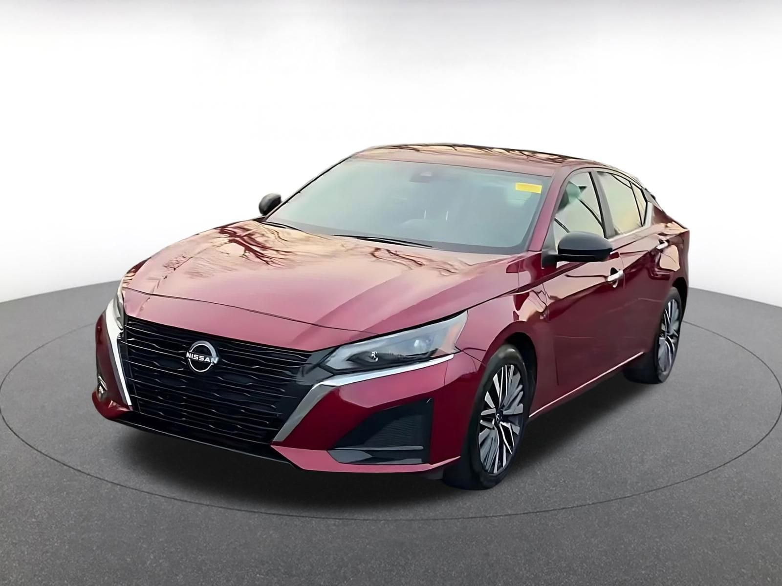 Thumbnail: 2025 Nissan Altima - 7