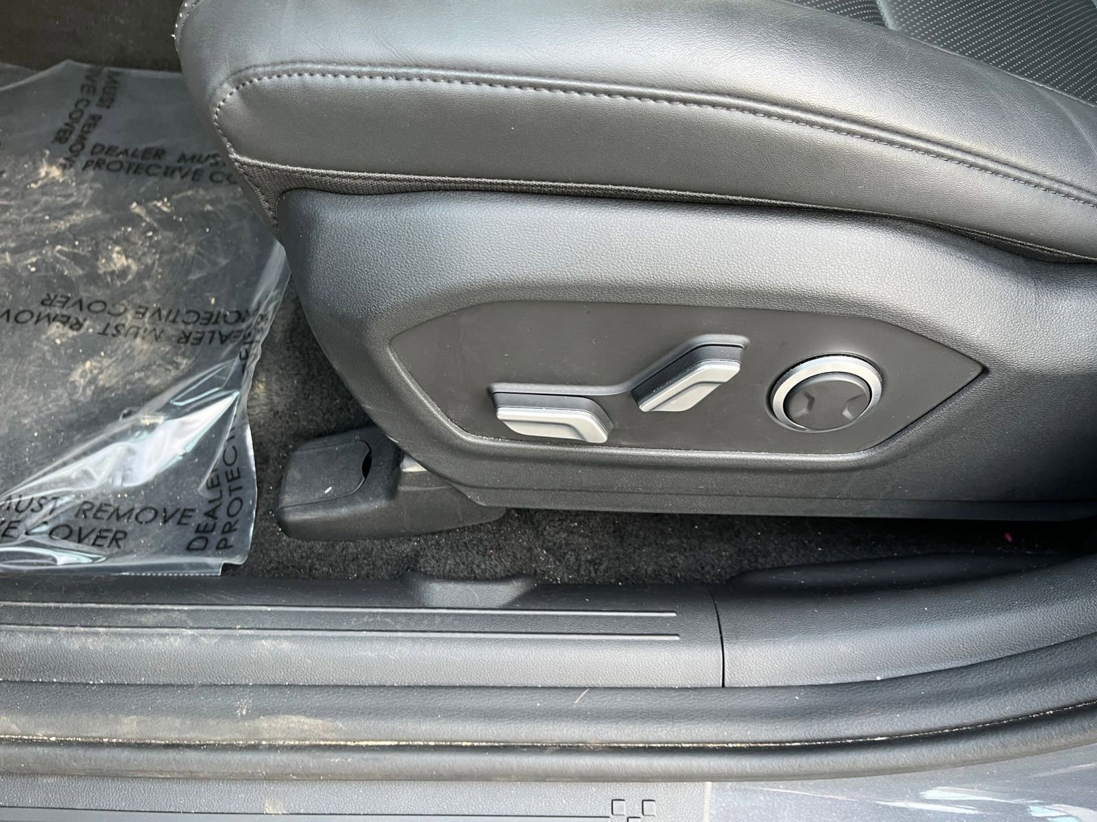 Thumbnail: 2025 Hyundai Santa Fe - 22