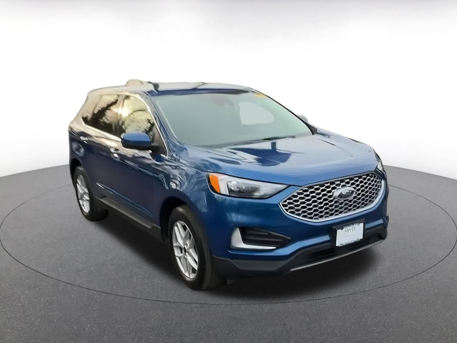 Thumbnail: 2024 Ford Edge - 3