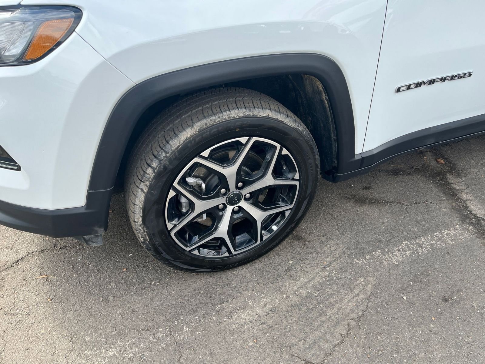 Thumbnail: 2025 Jeep Compass - 31