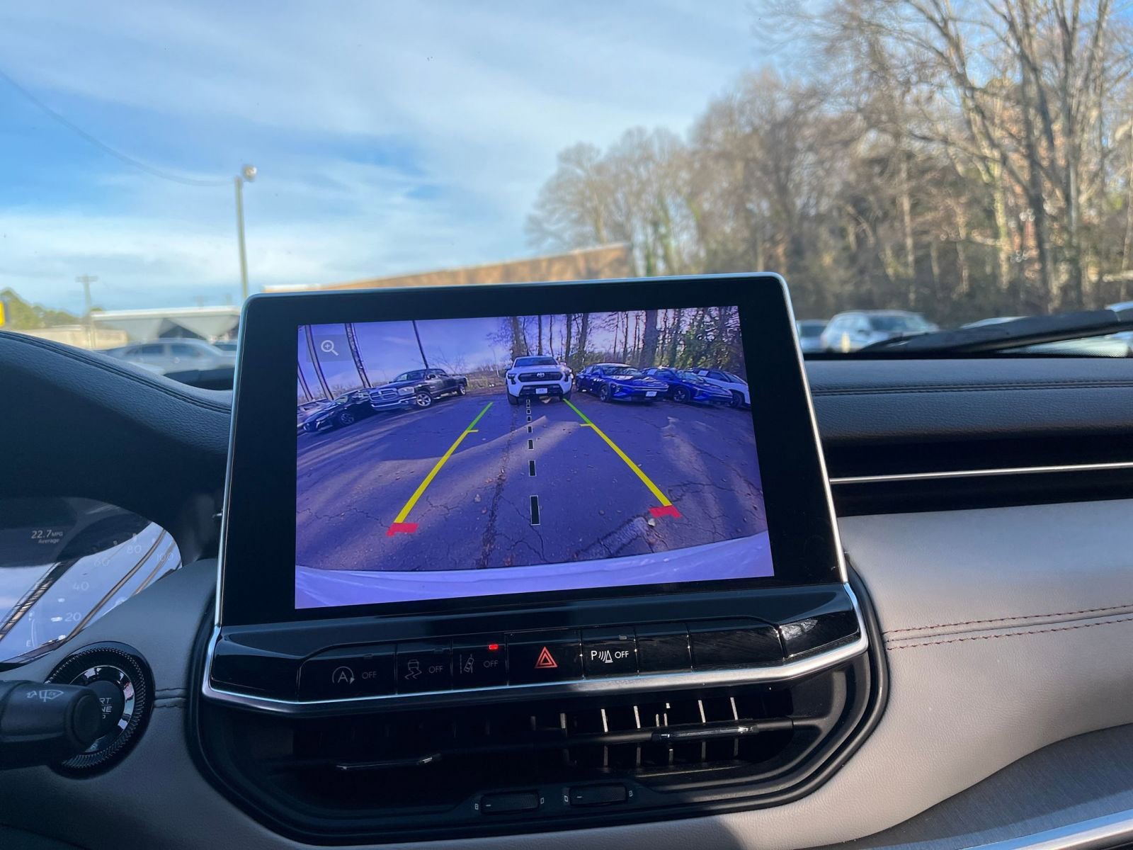 Thumbnail: 2025 Jeep Compass - 24