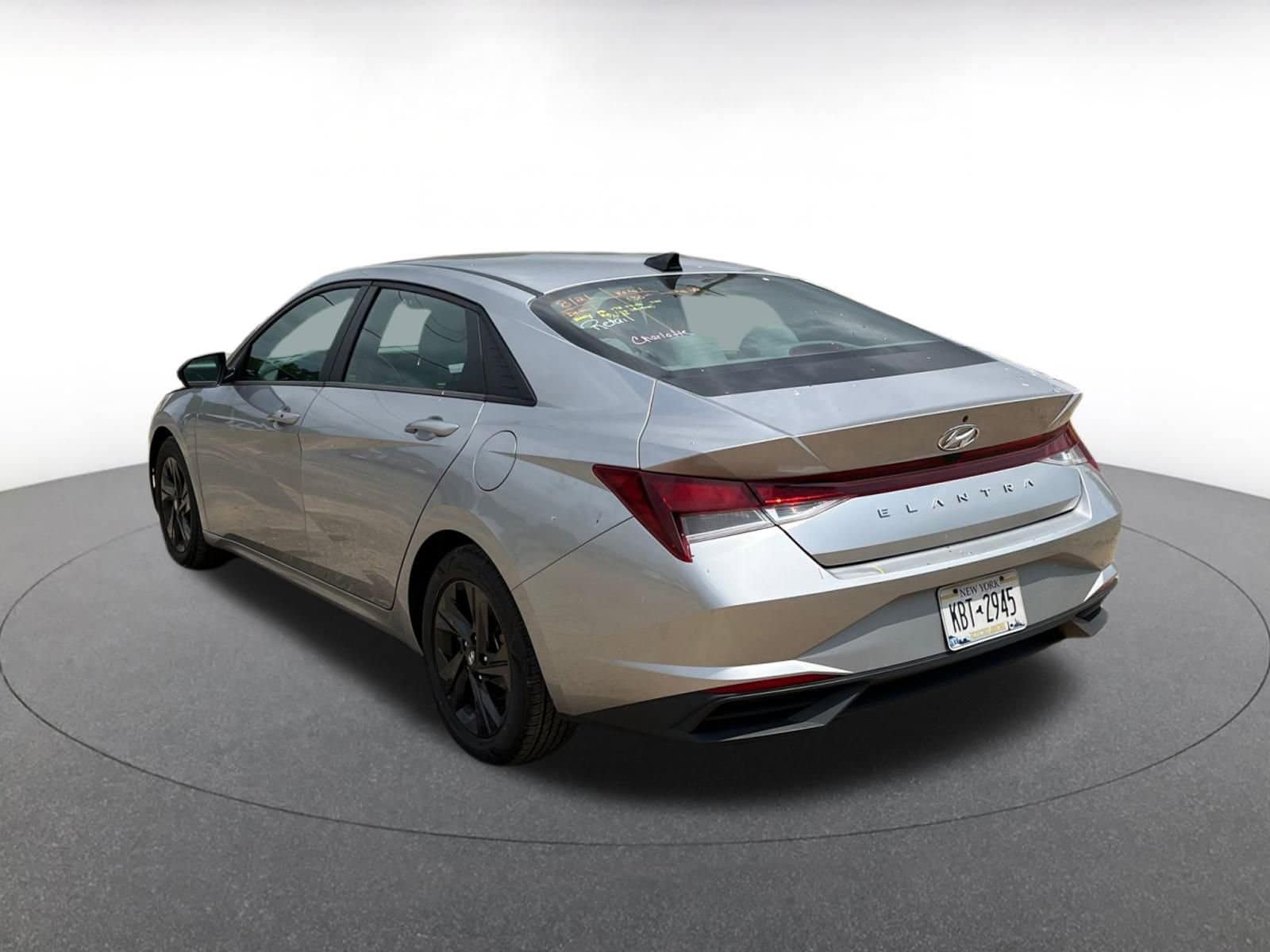 Thumbnail: 2023 Hyundai Elantra - 8
